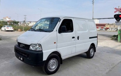 Ảnh thực tế Suzuki Eeco Van mới ra mắt tại Việt Nam: Chạy khoảng 500 km/bình xăng , nhỏ hơn VinFast EC Van nhưng có cửa lùa
